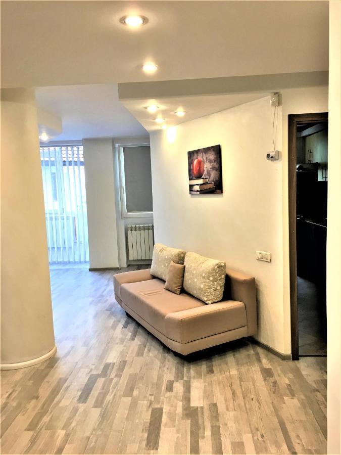 Large Apartment In Ultra-Central Location Braşov Exterior foto
