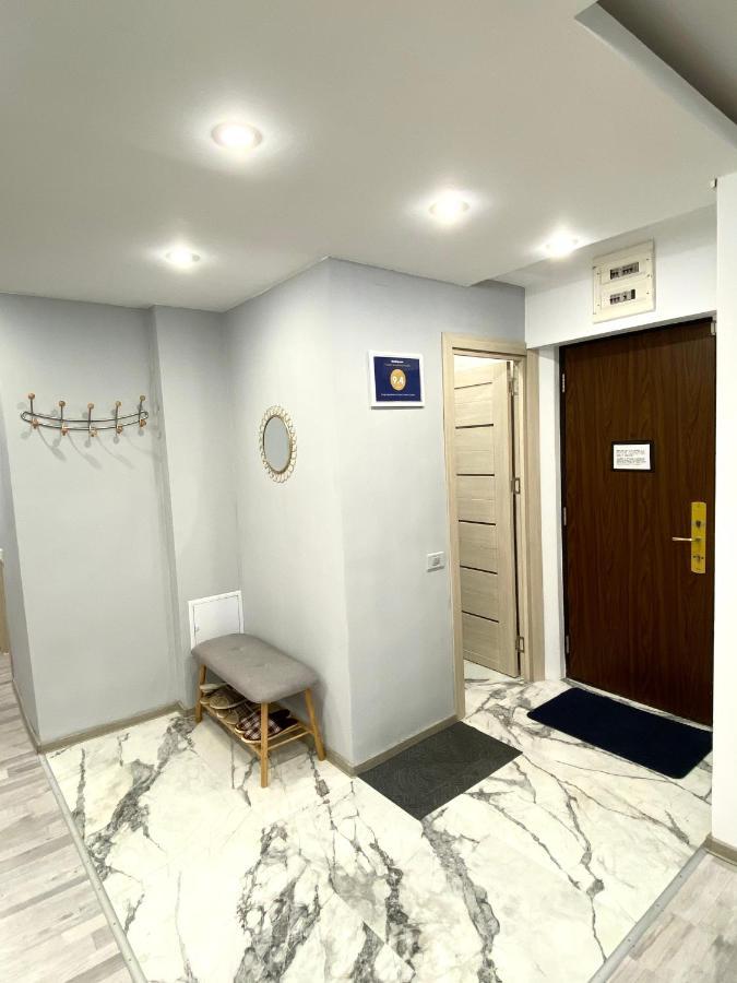 Large Apartment In Ultra-Central Location Braşov Exterior foto